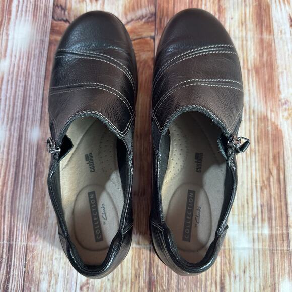 Clarks CHEYN CLAY Womens Size 6 Black Leather Zip Up Loafers Flats Shoes - Picture 5 of 10